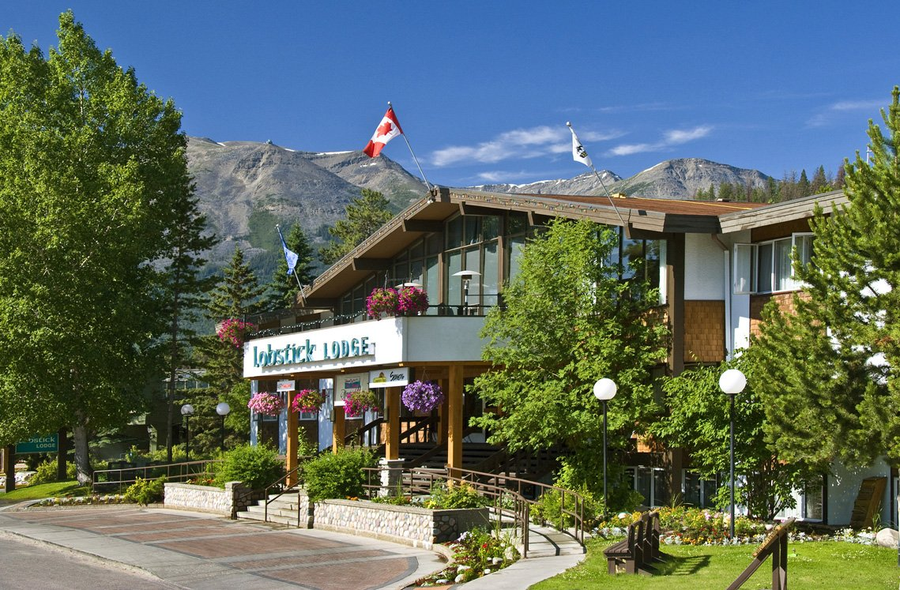 Lobstick Lodge Lobstick Lodge