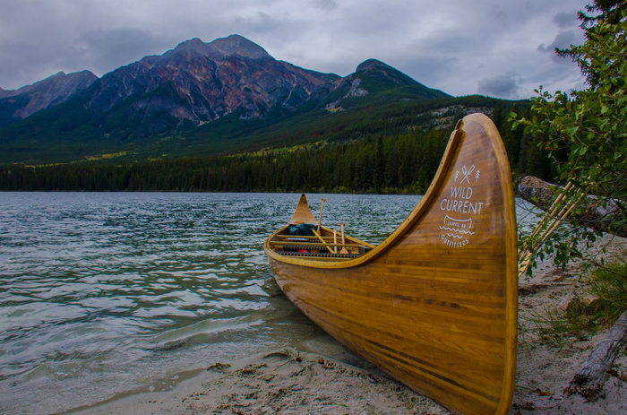 Family Private Canoe Adventure Tourism Jasper   69da03b0 Bd62 4888 8747 E5e11e41424d.width 700 