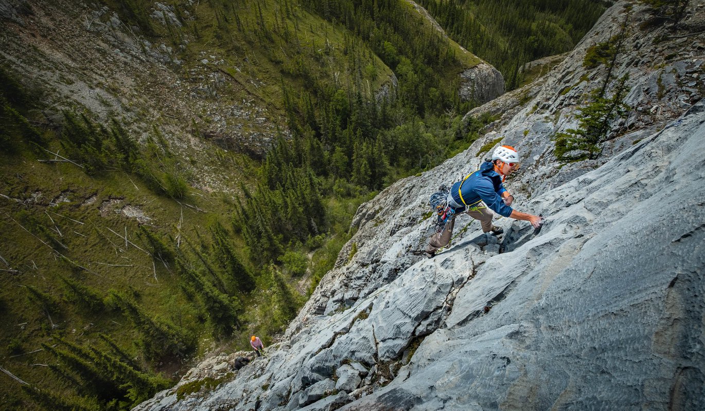 Rock climbing in Jasper