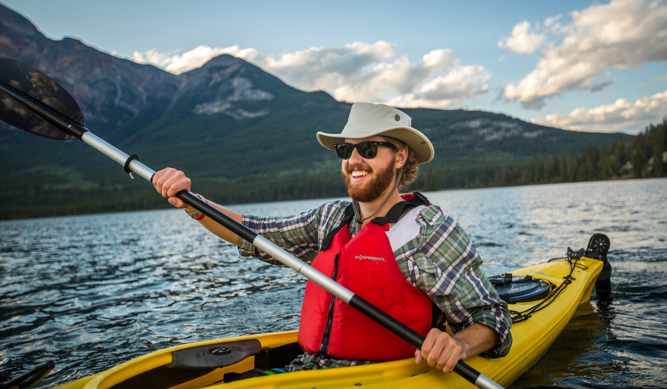 Kayak Rental | Tourism Jasper