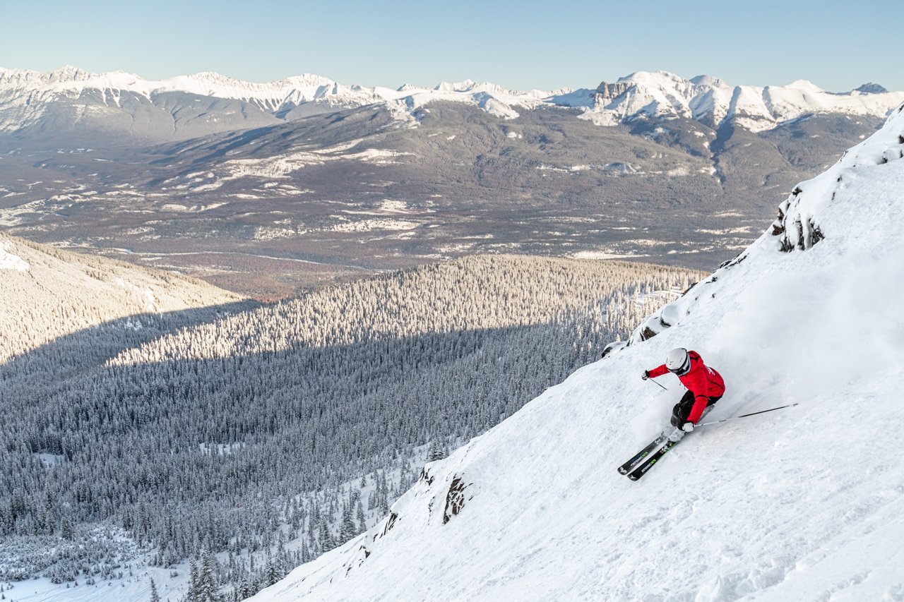 SkiSnowboard_MarmotBasin-medium.jpg